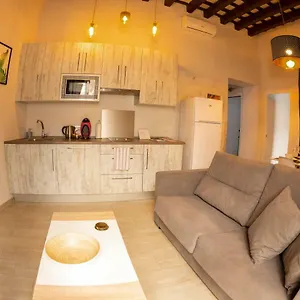 poniente-intimo-apartamento-en-el-corazon-de-cadiz.es-andalucia.com/